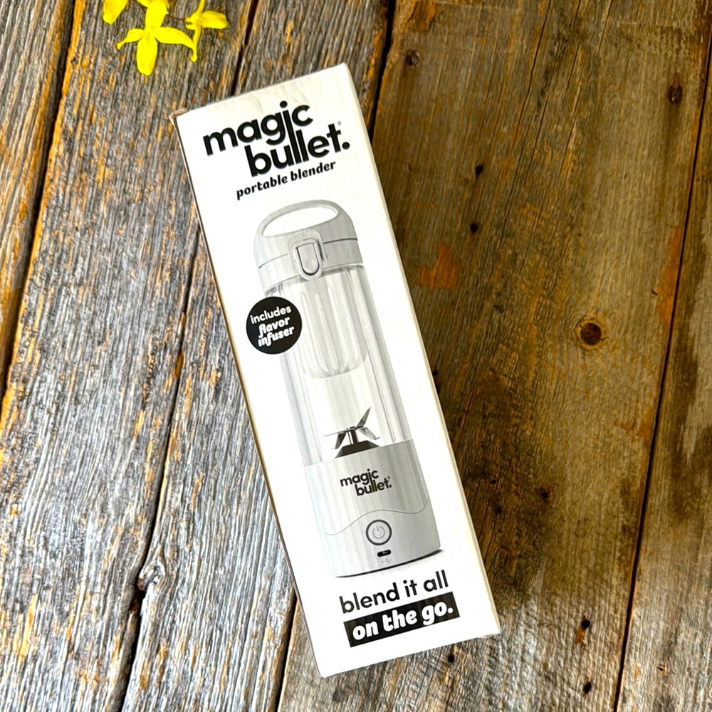 Magic Bullet Portable Blender NEW White USB Rechargeable